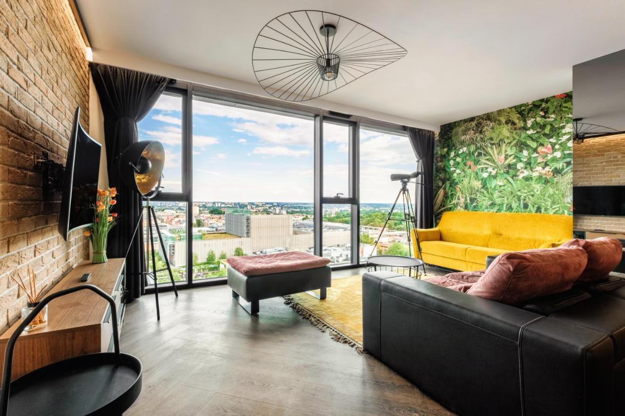 Skyview Suite - Niepowtarzalny Widok I Basen Люблін Екстер'єр фото